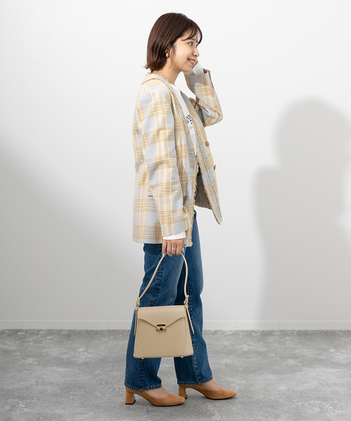 AULENTTI(オウレンティ)の「【AULENTTI/オウレンティ】スクエアハンドバッグ(ハンドバッグ・レディース・ブラック/アイボリー・FREE)」の11枚目の写真