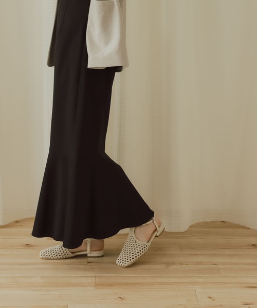 SENSE OF PLACE by URBAN RESEARCH(センスオブプレイスバイアーバンリサーチ)の「Tストラップメッシュシューズ(サンダル・レディース・アイボリー/ブラック・LARGE/MEDIUM/SMALL)」の5枚目の写真