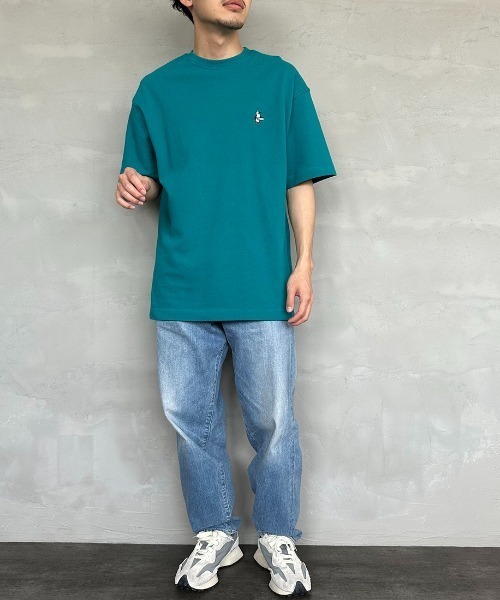 CHUMS（チャムス）の「[CHUMS/チャムス] ブービーロゴ刺繍 オーバーサイズ鹿の子Tシャツ（Tシャツ/カットソー・レディース・エメラルドブルー/ホワイト/ブラック・L/M/XL）」の4枚目の写真