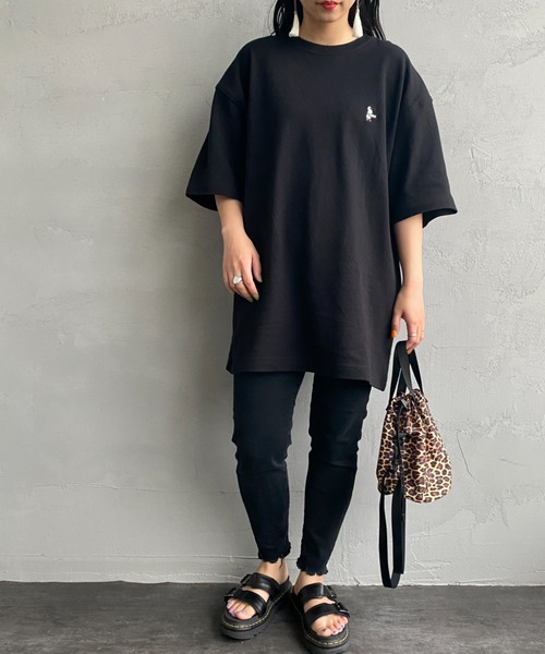 CHUMS（チャムス）の「[CHUMS/チャムス] ブービーロゴ刺繍 オーバーサイズ鹿の子Tシャツ（Tシャツ/カットソー・レディース・エメラルドブルー/ホワイト/ブラック・L/M/XL）」の5枚目の写真