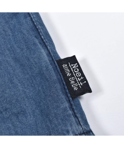 Noeil aime BeBe(ノイユエイムベベ)の「Noeil aime BeBe/肩紐フリルデニムショートサロペット(90~130cm)(つなぎ/オールインワン・キッズ・ブルー・100/120/130/110/90)」の3枚目の写真