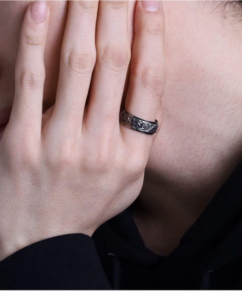 LION HEART（ライオンハート）の「【限定展開】“HAWAIIAN”ワイドリング/サージカルステンレス（金属アレルギー対応）【LION HEART / ライオンハート】（リング・メンズ・シルバー/ライトブラック・13号/15号/17号/19号/21号/23号/25号）」の15枚目の写真