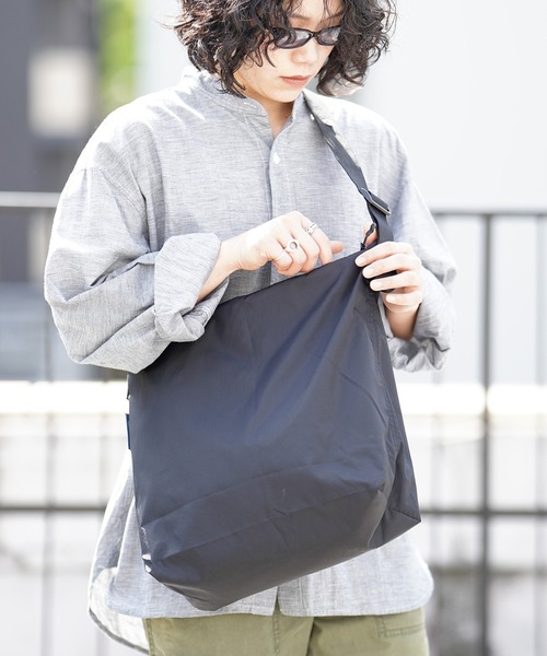 JULY NINE(ジュライナイン)の「JULY NINE ジュライナイン SEQUEL ORIGINAL ショルダーバッグ(ショルダーバッグ・レディース・ブラック/グレー・FREE)」の18枚目の写真