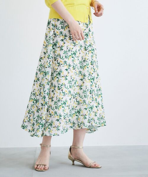 le.coeur blanc（ルクールブラン）の「レモンプリントフレアスカート（スカート・レディース・ホワイト系その他/ブルー系その他3・38）」の11枚目の写真