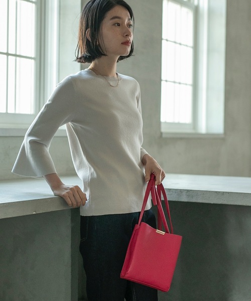 OPAQUE.CLIP（オペークドットクリップ）の「◆フレアスリーブコットンニット【UVケア/洗濯機洗い可】（ニット/セーター・レディース・ボルドー/ブルー/ブラック/ライトグレー・40/38/36）」の7枚目の写真