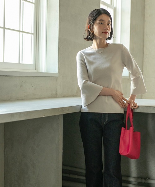 OPAQUE.CLIP（オペークドットクリップ）の「◆フレアスリーブコットンニット【UVケア/洗濯機洗い可】（ニット/セーター・レディース・ボルドー/ブルー/ブラック/ライトグレー・40/38/36）」の10枚目の写真