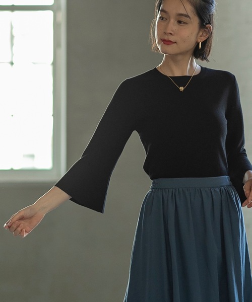 OPAQUE.CLIP（オペークドットクリップ）の「◆フレアスリーブコットンニット【UVケア/洗濯機洗い可】（ニット/セーター・レディース・ボルドー/ブルー/ブラック/ライトグレー・40/38/36）」の13枚目の写真