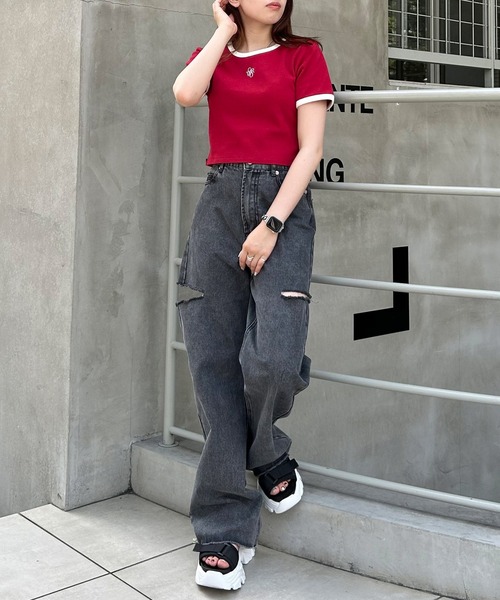 INGNI(イング)の「胸刺しゅうロゴリンガーリブTシャツ(Tシャツ/カットソー・レディース・レッド系3/ホワイト×ブラック/ブラック×ホワイト・M)」の13枚目の写真