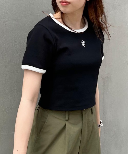 INGNI(イング)の「胸刺しゅうロゴリンガーリブTシャツ(Tシャツ/カットソー・レディース・レッド系3/ホワイト×ブラック/ブラック×ホワイト・M)」の18枚目の写真