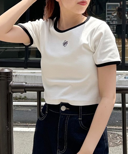 INGNI(イング)の「胸刺しゅうロゴリンガーリブTシャツ(Tシャツ/カットソー・レディース・レッド系3/ホワイト×ブラック/ブラック×ホワイト・M)」の16枚目の写真
