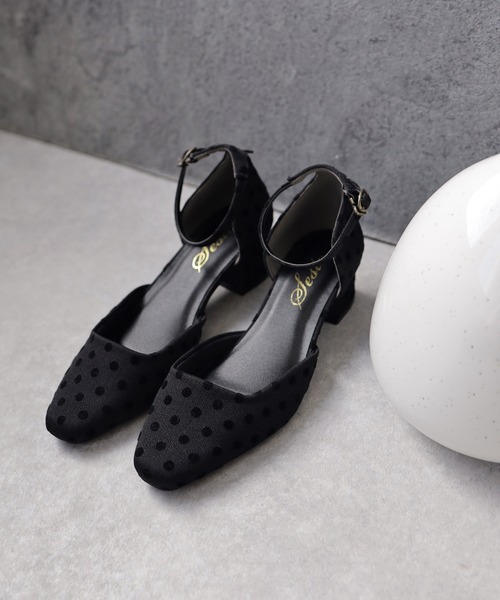 SESTO(セスト)の「【通勤&オケージョン対応】スクエアトゥメリージェーンストラップパンプス(パンプス・レディース・ブラック/シルバー/ブラック系その他・24.0cm/23.0cm/25.0cm/24.5cm/23.5cm/22.5cm)」の8枚目の写真