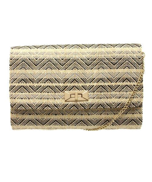 AZUL by moussy(アズールバイマウジー)の「立体スクエアPPクラッチバッグ(ショルダーバッグ・レディース・ベージュ系その他/ベージュ/ネイビー・FREE)」の2枚目の写真