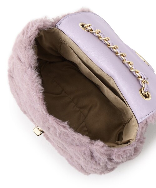 SHOO・LA・RUE（シューラルー）の「◆フェイクファーキルトショルダーバッグ（ショルダーバッグ・レディース・ベージュ/ライトパープル/ブラック・00）」の10枚目の写真