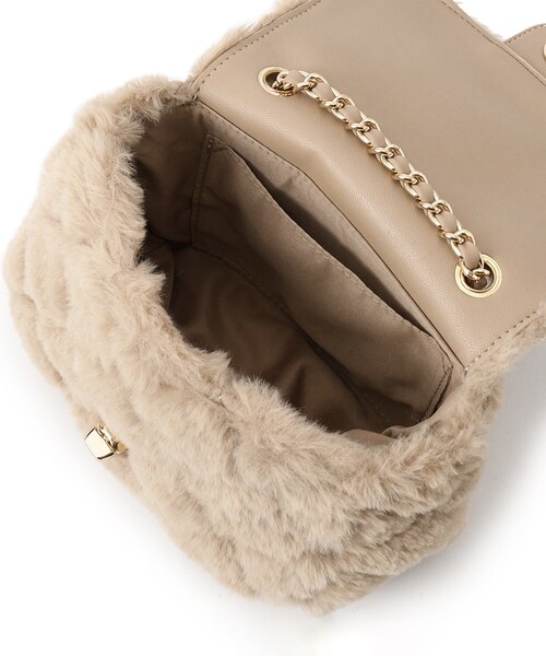 SHOO・LA・RUE（シューラルー）の「◆フェイクファーキルトショルダーバッグ（ショルダーバッグ・レディース・ベージュ/ライトパープル/ブラック・00）」の11枚目の写真