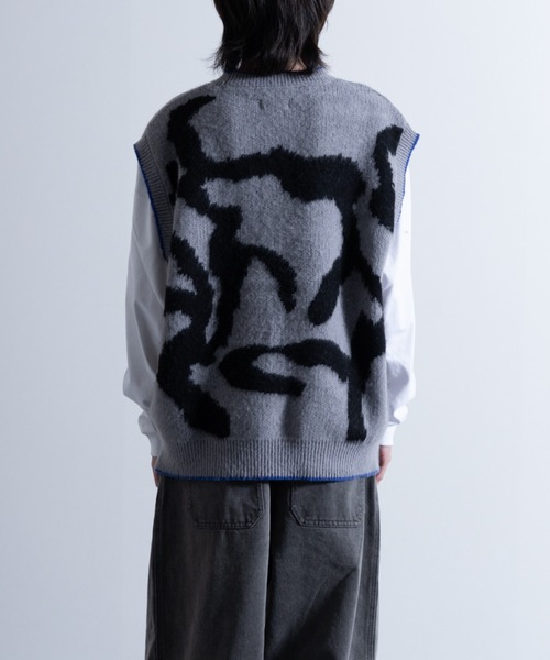 NYLAUS（ナイラス）の「Mohair Like Whole Pattern Loose Knit Vest / モヘアライク 総柄 ルーズ ニットベスト（ベスト・メンズ・ブラック系/グレー系/パープル系・M/L）」の4枚目の写真
