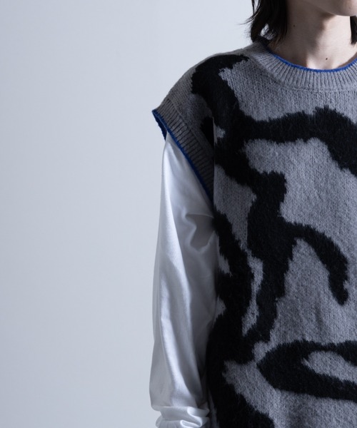 NYLAUS（ナイラス）の「Mohair Like Whole Pattern Loose Knit Vest / モヘアライク 総柄 ルーズ ニットベスト（ベスト・メンズ・ブラック系/グレー系/パープル系・M/L）」の6枚目の写真