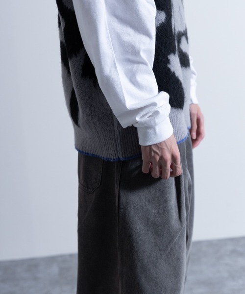 NYLAUS（ナイラス）の「Mohair Like Whole Pattern Loose Knit Vest / モヘアライク 総柄 ルーズ ニットベスト（ベスト・メンズ・ブラック系/グレー系/パープル系・M/L）」の7枚目の写真