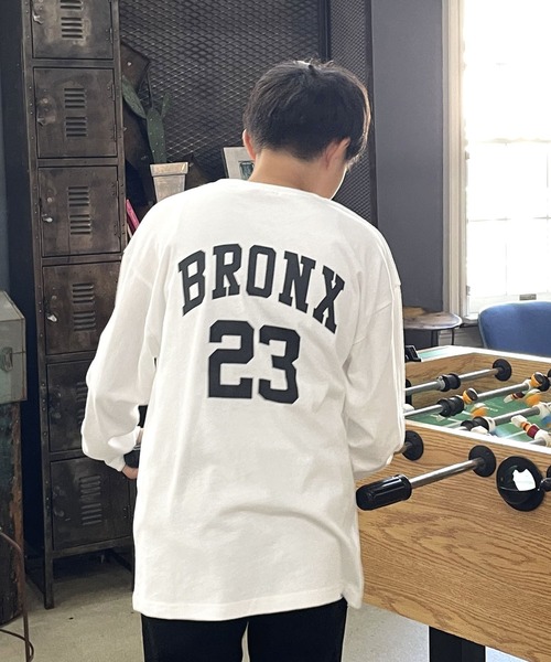 GLAZOS（グラソス）の「【WEB限定】【プチプラ】バックアソートプリント長袖Tシャツ（その他トップス・キッズ・グリーン/ダークグレー/ライトブルー/グレー系その他/ブルー/ホワイト/シルバーグレー/マルチ/ブラウン/グレー・140cm/170cm/160cm/130cm/150cm）」の2枚目の写真