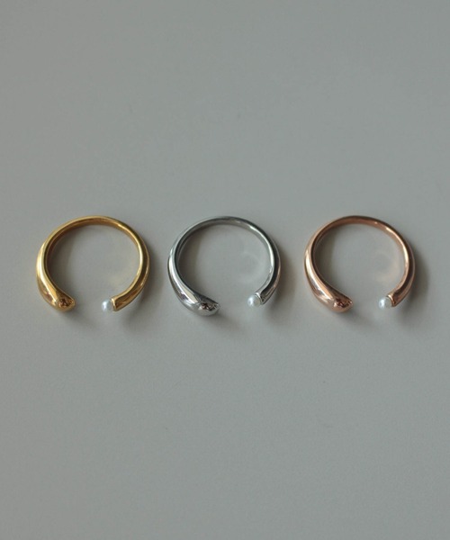 ebine（エビネ）の「金属アレルギー対応 サージカルステンレス Side Pearl Ring（リング・レディース・ゴールド/シルバー/ピンク・7号/13号/16号/11号/9号）」の8枚目の写真