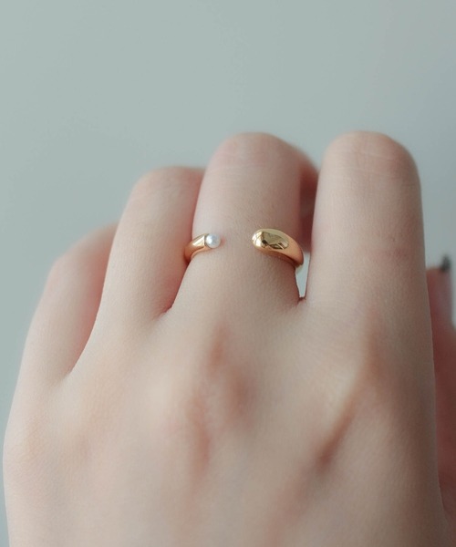 ebine（エビネ）の「金属アレルギー対応 サージカルステンレス Side Pearl Ring（リング・レディース・ゴールド/シルバー/ピンク・7号/13号/16号/11号/9号）」の12枚目の写真