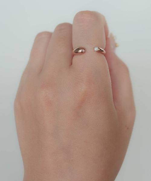 ebine（エビネ）の「金属アレルギー対応 サージカルステンレス Side Pearl Ring（リング・レディース・ゴールド/シルバー/ピンク・7号/13号/16号/11号/9号）」の13枚目の写真