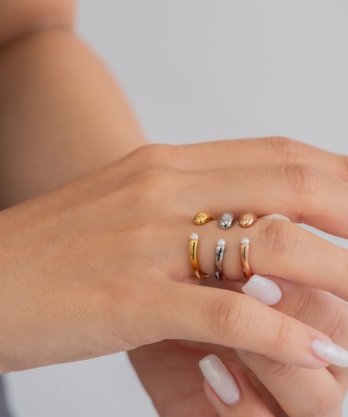 ebine（エビネ）の「金属アレルギー対応 サージカルステンレス Side Pearl Ring（リング・レディース・ゴールド/シルバー/ピンク・7号/13号/16号/11号/9号）」の22枚目の写真
