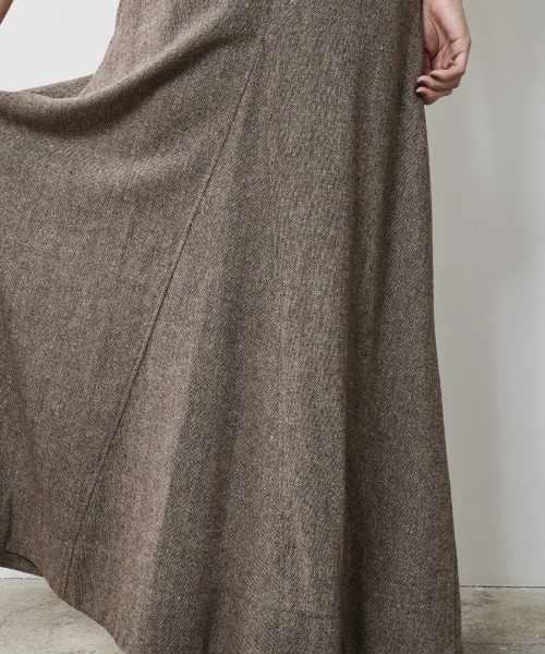 CHIC STYLE（シックスタイル）の「 ツイードフレアマキシスカート ＜大きいサイズ有＞シックスタイル（スカート・レディース・ブラウン系/グレー系・M/L/LL/3L/4L/5L）」の20枚目の写真