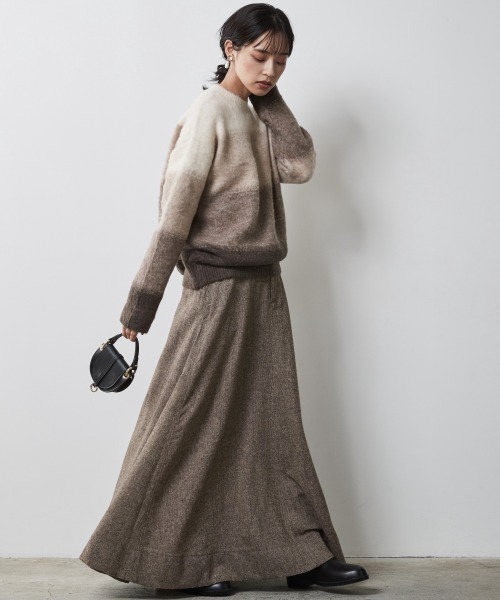 CHIC STYLE（シックスタイル）の「 ツイードフレアマキシスカート ＜大きいサイズ有＞シックスタイル（スカート・レディース・ブラウン系/グレー系・M/L/LL/3L/4L/5L）」の13枚目の写真