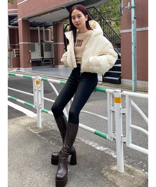 EMODA(エモダ)の「ジャガードロゴニット(ニット/セーター・レディース・ブルー/レッド/ブラック/ベージュ・FREE)」の13枚目の写真