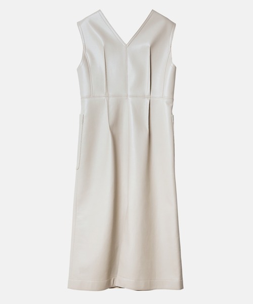 LE CIEL BLEU（ルシェルブルー）の「レザーユーティリティージレドレス