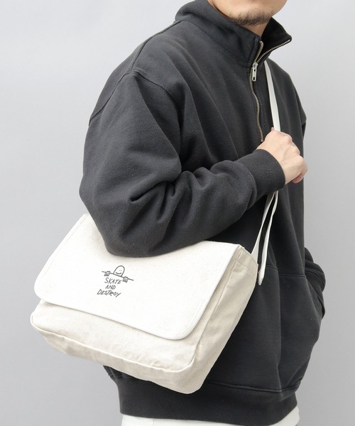 美品✨ダンヒルトラベラー メンズ キャンバス,レザー ショルダーバッグ ブラック THRASHER スラッシャー キャンバス 綿 ショルダーバッグ