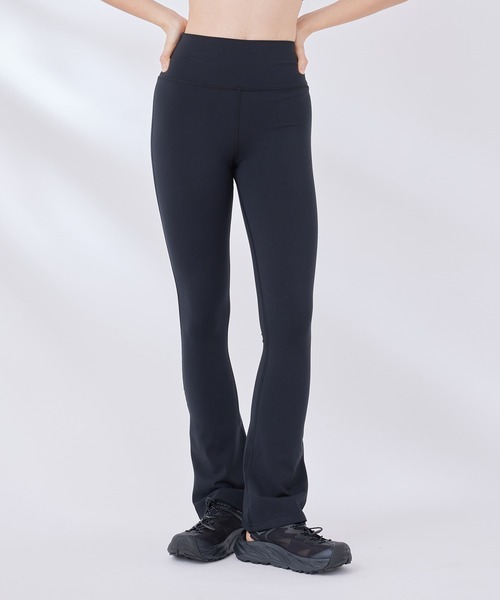 Spiritual Gangster(スピリチュアルギャングスター)の「【SPIRITUAL GANGSTER】GISELLEブーツカットパンツ(その他パンツ・レディース・ブラック・S)」の9枚目の写真