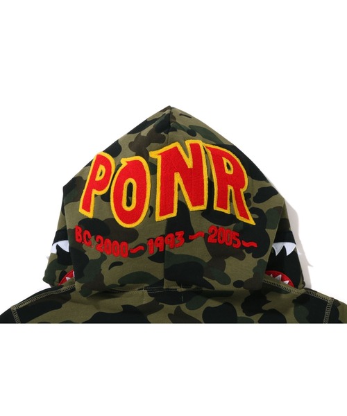 A BATHING APE（アベイシングエイプ）の「1ST CAMO 2ND SHARK FULL ZIP HOODIE（パーカー・メンズ・グリーン/イエロー・LARGE/X-LARGE/XX-LARGE/MEDIUM）」の5枚目の写真