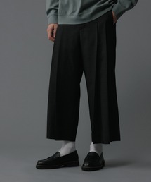 ADAM ET ROPE' | ウーステッド フロントタック ワイド クロップド スラックス / ロングシーズン着用可能(スラックス)