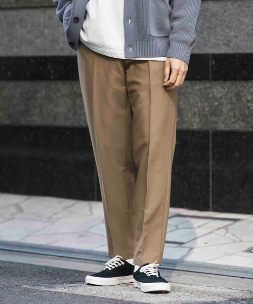 URBAN RESEARCH DOORS(アーバンリサーチドアーズ)の「T/R テーパードトラウザー(その他パンツ・メンズ・グレー/ブラック/モカ/ネイビー・SMALL/MEDIUM/LARGE)」の5枚目の写真