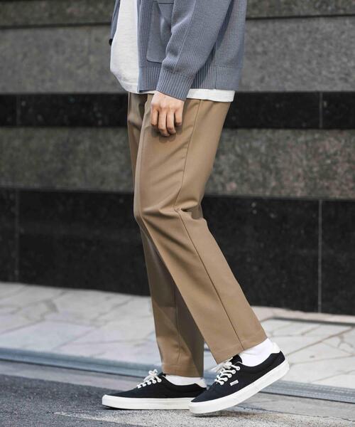 URBAN RESEARCH DOORS(アーバンリサーチドアーズ)の「T/R テーパードトラウザー(その他パンツ・メンズ・グレー/ブラック/モカ/ネイビー・SMALL/MEDIUM/LARGE)」の6枚目の写真