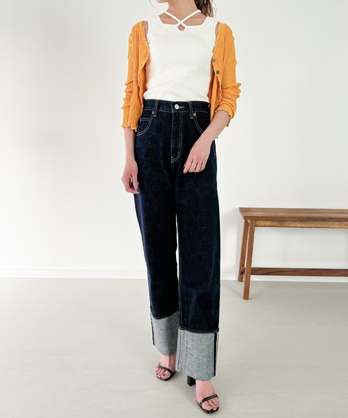 JUNOAH（ジュノア）の「クロスネックリブタンクトップ（タンクトップ・レディース・グレイッシュベージュ/ブラック/ブラウン/ホワイト・X-LARGE/LARGE/MEDIUM）」の17枚目の写真