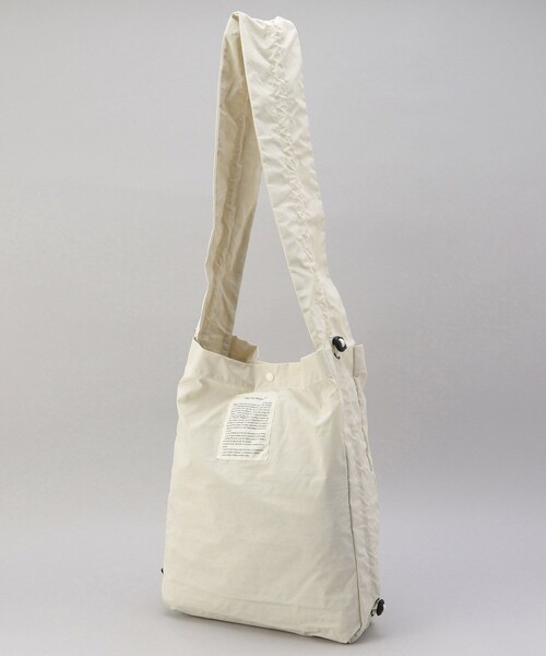 FREAK'S STORE（フリークスストア）の「THEATRE PRODUCTS × FREAK'S STORE/シアタープロダクツ 別注 2WAY ギャザーショルダーバッグ（ショルダーバッグ・レディース・ナチュラル/ブラウン/ブラック・ONE SIZE）」の19枚目の写真