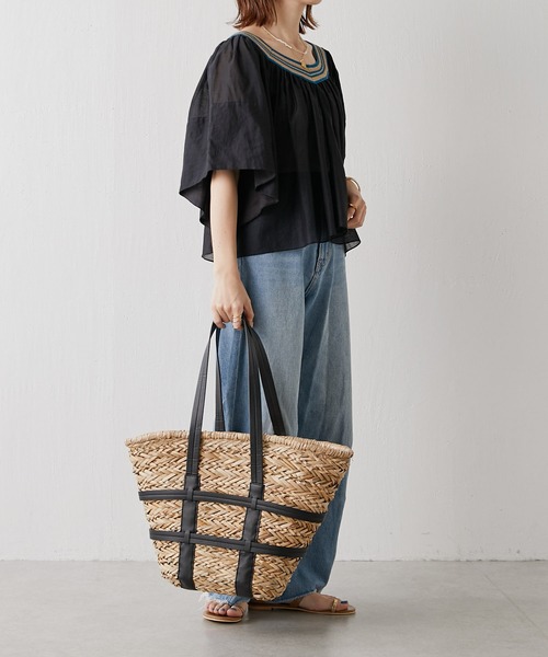 PAPILLONNER(パピヨネ)の「ベルトカゴバッグ(ショルダーバッグ・レディース・ブラック・FREE)」の3枚目の写真