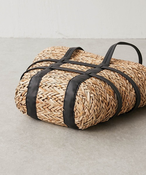 PAPILLONNER(パピヨネ)の「ベルトカゴバッグ(ショルダーバッグ・レディース・ブラック・FREE)」の8枚目の写真