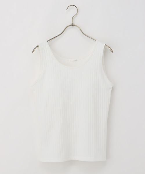 Honeys（ハニーズ）の「カップ付きタンクトップトップ（タンクトップ・レディース・オフホワイト/ライトベージュ/ブラック/ライトカーキ/モカ/ダークブルー・L/M/S/LL）」の2枚目の写真