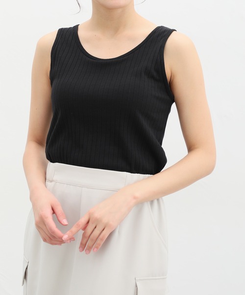 Honeys（ハニーズ）の「カップ付きタンクトップトップ（タンクトップ・レディース・オフホワイト/ライトベージュ/ブラック/ライトカーキ/モカ/ダークブルー・L/M/S/LL）」の22枚目の写真