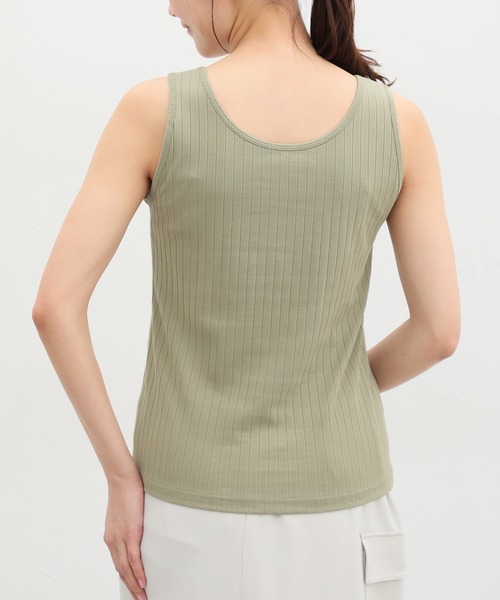 Honeys（ハニーズ）の「カップ付きタンクトップトップ（タンクトップ・レディース・オフホワイト/ライトベージュ/ブラック/ライトカーキ/モカ/ダークブルー・L/M/S/LL）」の10枚目の写真