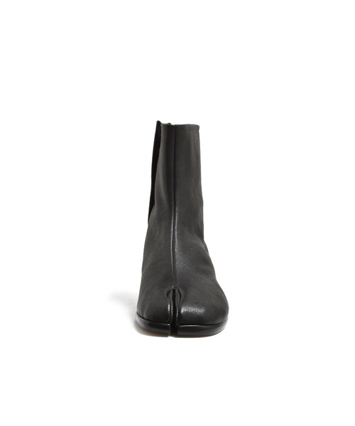 Maison Margiela（メゾンマルジェラ）の「TABI ANKLE BOOT H30（ブーツ・メンズ・ブラック・42/43/41）」の5枚目の写真
