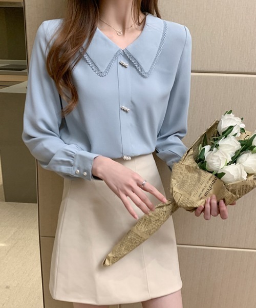 COCOMOMO（ココモモ）の「3連パールボタン付き とろみシフォンブラウス（シャツ/ブラウス・レディース・ホワイト/ブルー・M/L）」の9枚目の写真