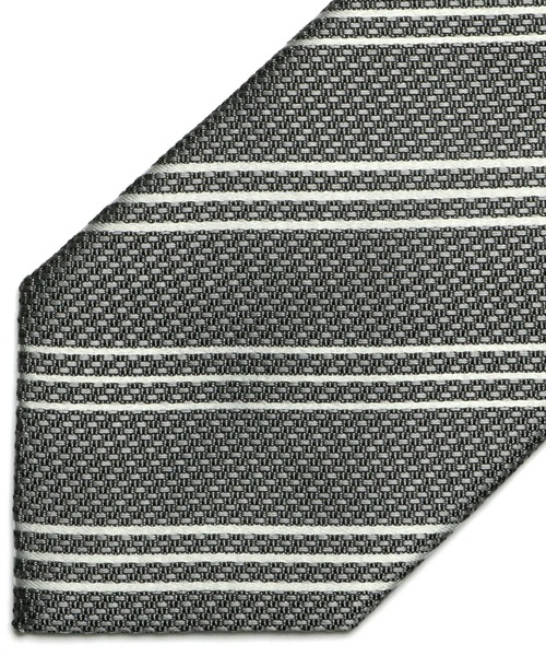 TOKYO SHIRTS（トウキョウシャツ）の「ガルザタイ  絹100%  ベーシックネクタイ（ネクタイ・メンズ・サックスブルー系1/サックスブルー系2/イエローゴールド/ラベンダー/ゴールド/ブラウン/ライトグレー/ピンク/ライトグリーン/グリーン/ネイビー系1/エメラルド/シルバー/ブルー/ネイビー系2・FREE）」の17枚目の写真