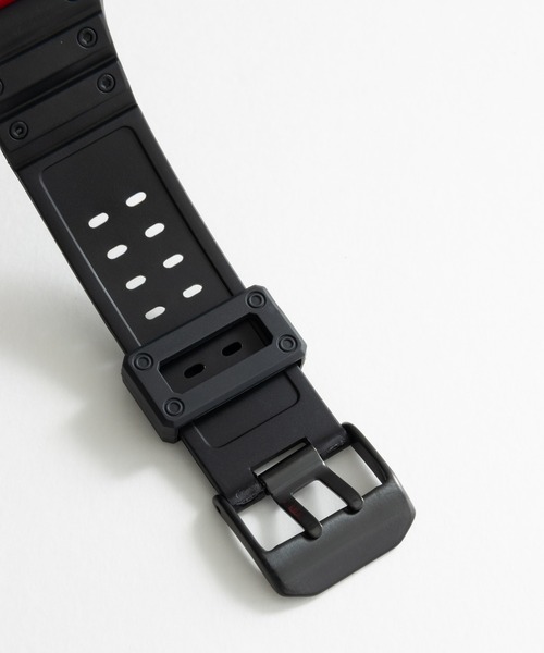 emonique（エモニーク）の「シリコン製 Apple Watch バンド スマートウォッチバンド【38/40/41/42/44/45/49mm対応】（デジタル腕時計・メンズ・ネイビー/ピンク/レッド/ホワイト/ブラック×ゴールド/ブルーグレー/ホワイト×ゴールド/その他/ブラック/ブラック×レッド/ダークグリーン/グレー/クリア/ブラック×ブルー/ブラック系その他/ブラック×シルバー/ホワイト系その他/その他1・42/38）」の22枚目の写真