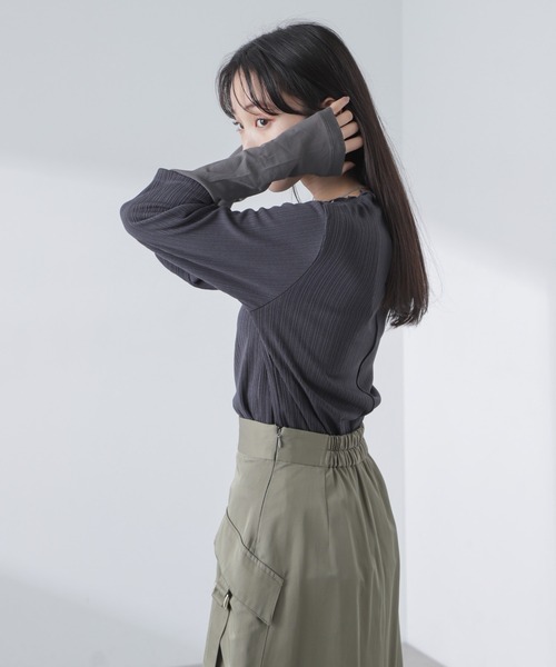 NANO universe(ナノユニバース)の「異素材コンビスリーブメロートップス(Tシャツ/カットソー・レディース・アイボリー/チャコール/イエロー・FREE)」の20枚目の写真