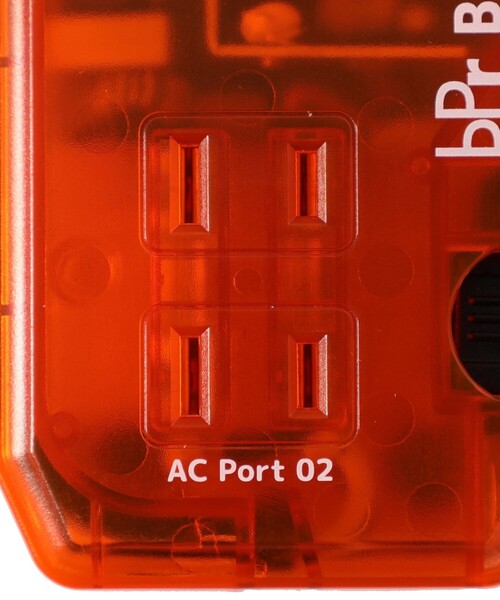 bpr BEAMS（ビーピーアール ビームス ）の「AC＆USB タップ スケルトン（スマホグッズ・メンズ・オレンジ・ONE SIZE）」の12枚目の写真