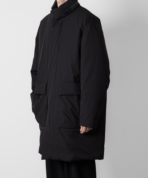 ATTACHMENT（アタッチメント）の「3レイヤー ライトタフタ ユーティリティーダウンコート / 3LAYER LIGHT TAFFETA UTILITY DOWN COAT（ダウンジャケット/コート・メンズ・ダークグレー/ブラック・2/1/3）」の15枚目の写真